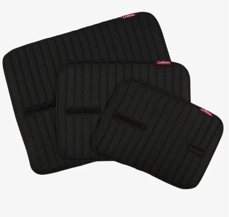 LeMieux Memory Foam Bandage Pad Black
